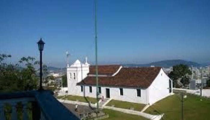 SANTOS IGREJA MONTE SERRAT 1